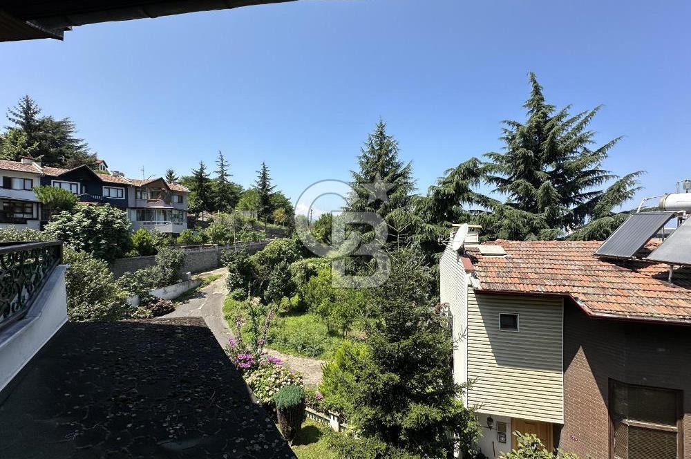 EVİM SİTESİNDE 3 KATLI BAHÇELİ SATILIK TRİPLEX VİLLA