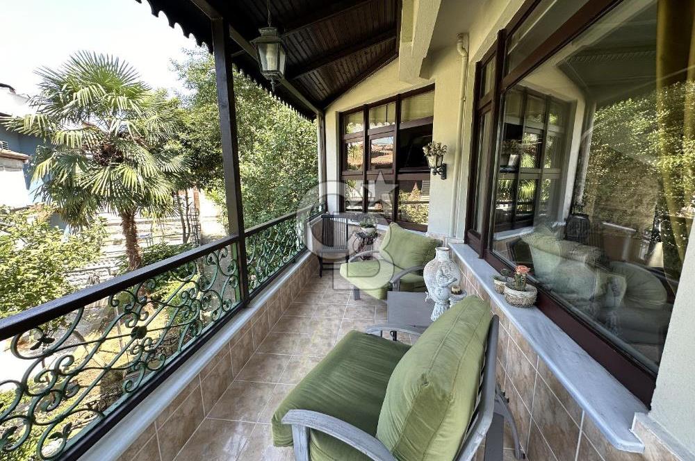 EVİM SİTESİNDE 3 KATLI BAHÇELİ SATILIK TRİPLEX VİLLA