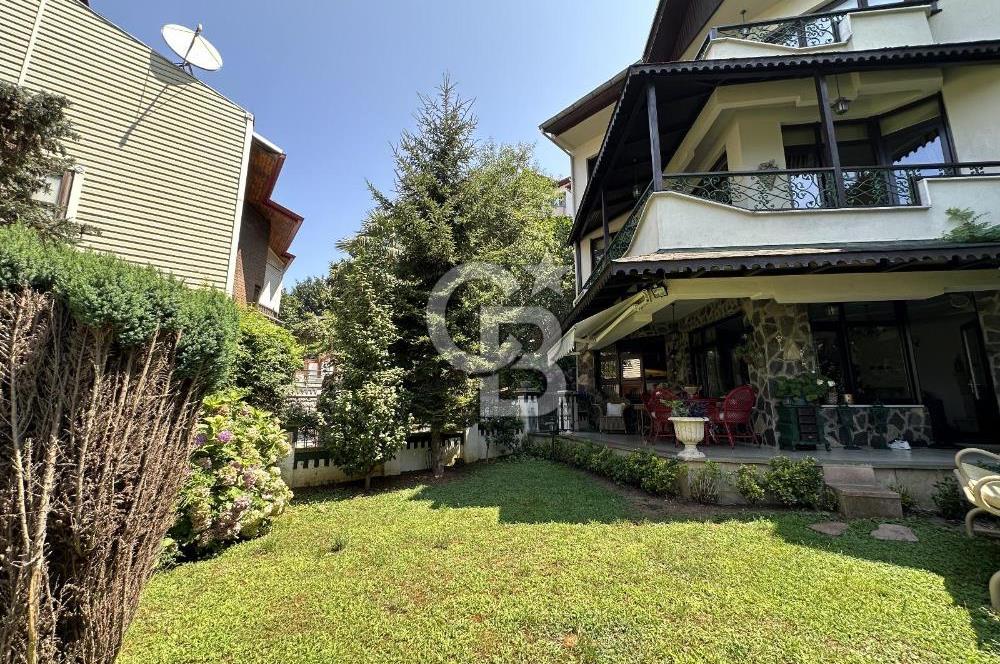 EVİM SİTESİNDE 3 KATLI BAHÇELİ SATILIK TRİPLEX VİLLA