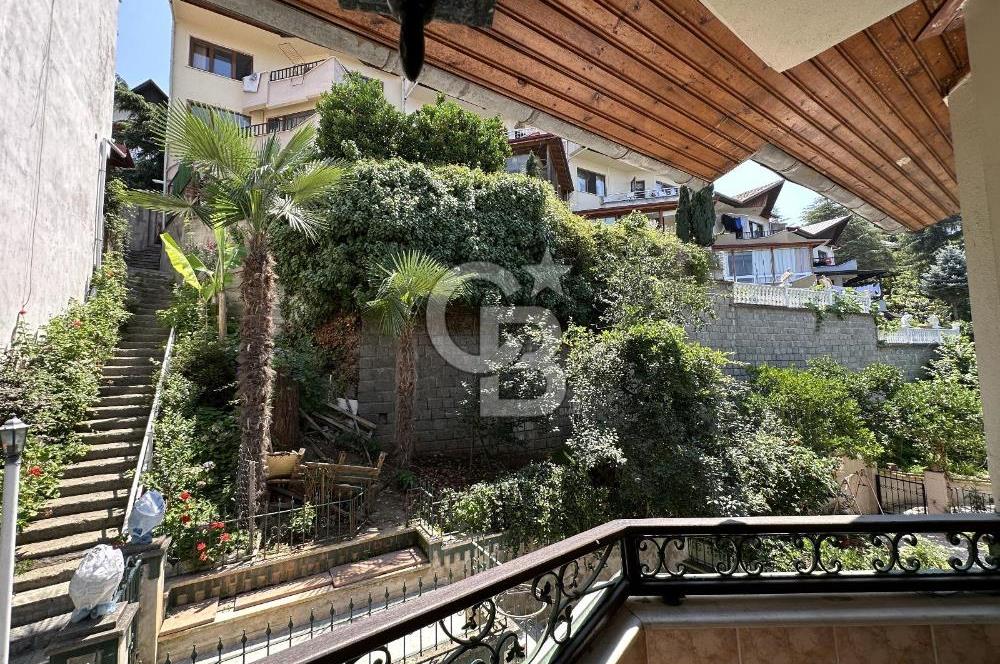 EVİM SİTESİNDE 3 KATLI BAHÇELİ SATILIK TRİPLEX VİLLA
