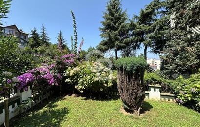 EVİM SİTESİNDE 3 KATLI BAHÇELİ SATILIK TRİPLEX VİLLA