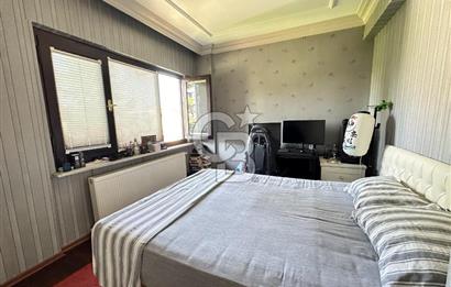 EVİM SİTESİNDE 3 KATLI BAHÇELİ SATILIK TRİPLEX VİLLA
