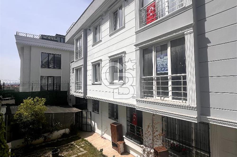 Büyükçekmece Elit Apartmanı 4+1 Boş Satılık Daire