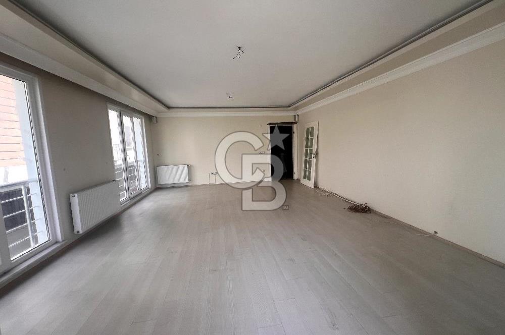 Büyükçekmece Elit Apartmanı 4+1 Boş Satılık Daire