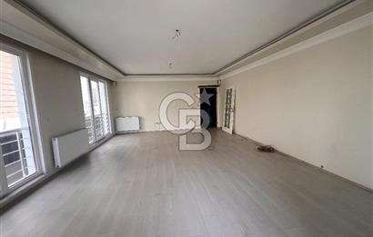 Büyükçekmece Elit Apartmanı 4+1 Boş Satılık Daire