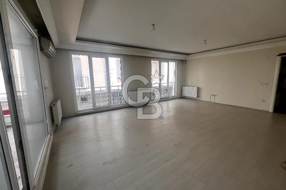 Büyükçekmece Elit Apartmanı 4+1 Boş Satılık Daire