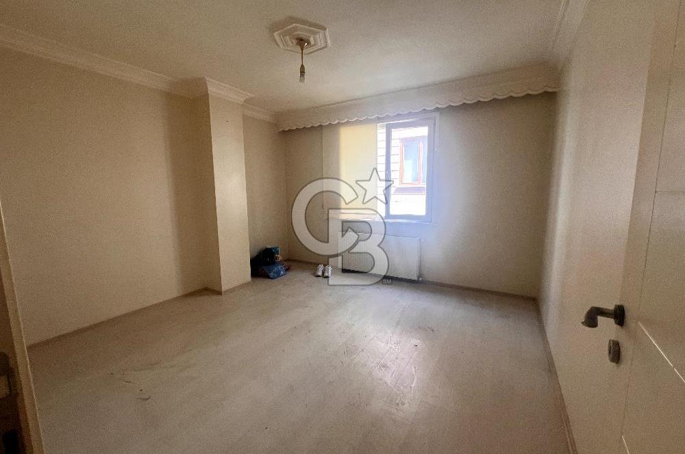 Büyükçekmece Elit Apartmanı 4+1 Boş Satılık Daire