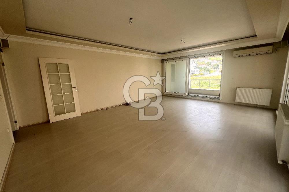 Büyükçekmece Elit Apartmanı 4+1 Boş Satılık Daire