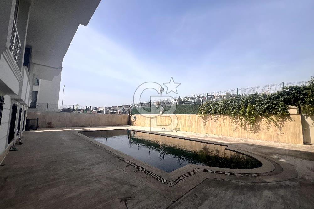 Büyükçekmece Elit Apartmanı 4+1 Boş Satılık Daire
