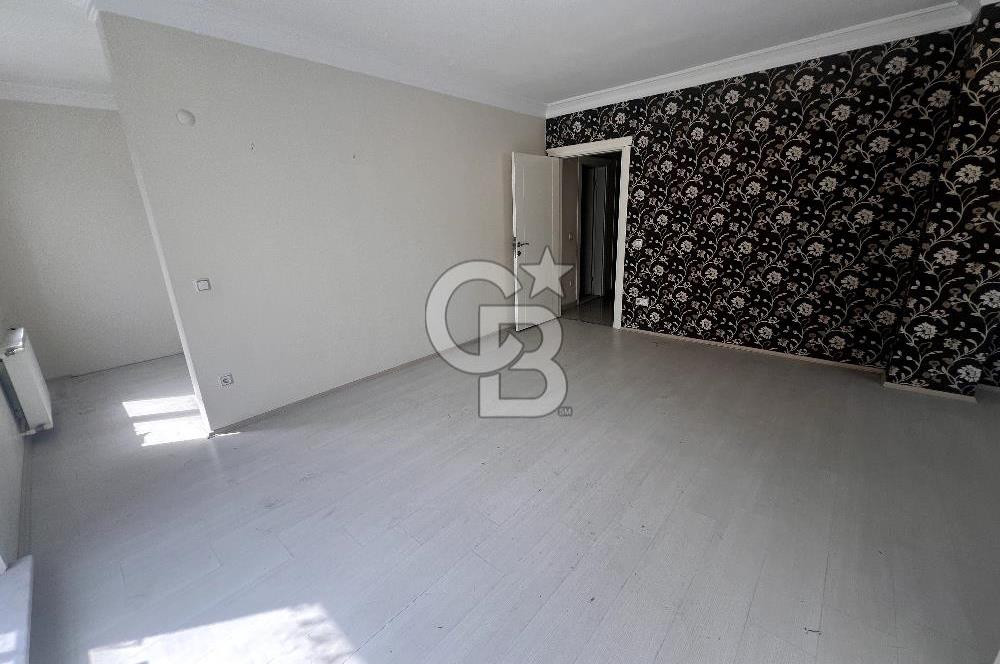 Büyükçekmece Elit Apartmanı 4+1 Boş Satılık Daire