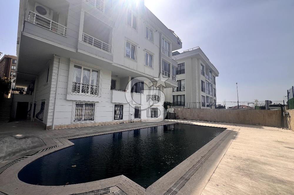 Büyükçekmece Elit Apartmanı 4+1 Boş Satılık Daire