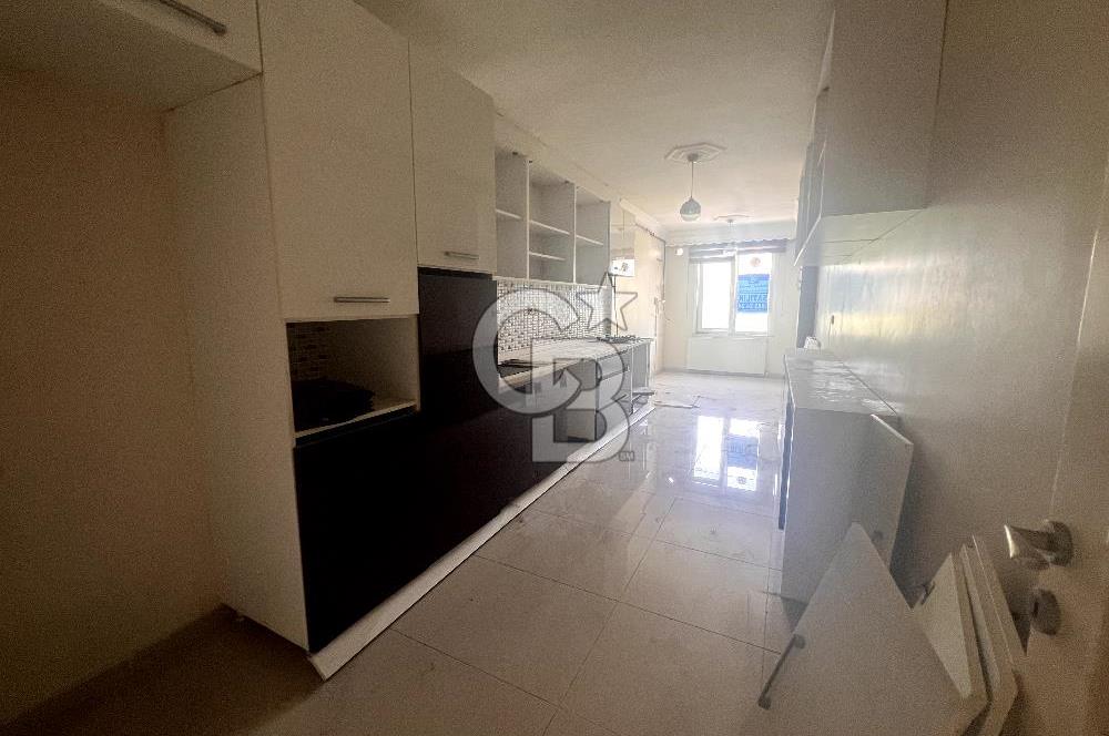 Büyükçekmece Elit Apartmanı 4+1 Boş Satılık Daire