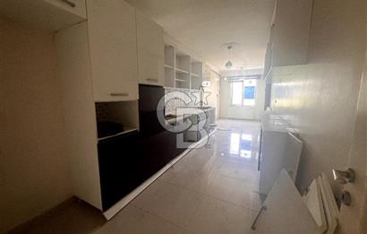 Büyükçekmece Elit Apartmanı 4+1 Boş Satılık Daire