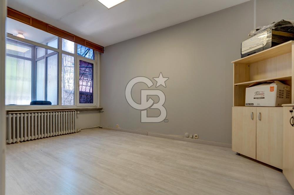 ARNAVUTKÖY MUHTEŞEM DENİZ MANZARALI 3+1 OTOPARK'LI