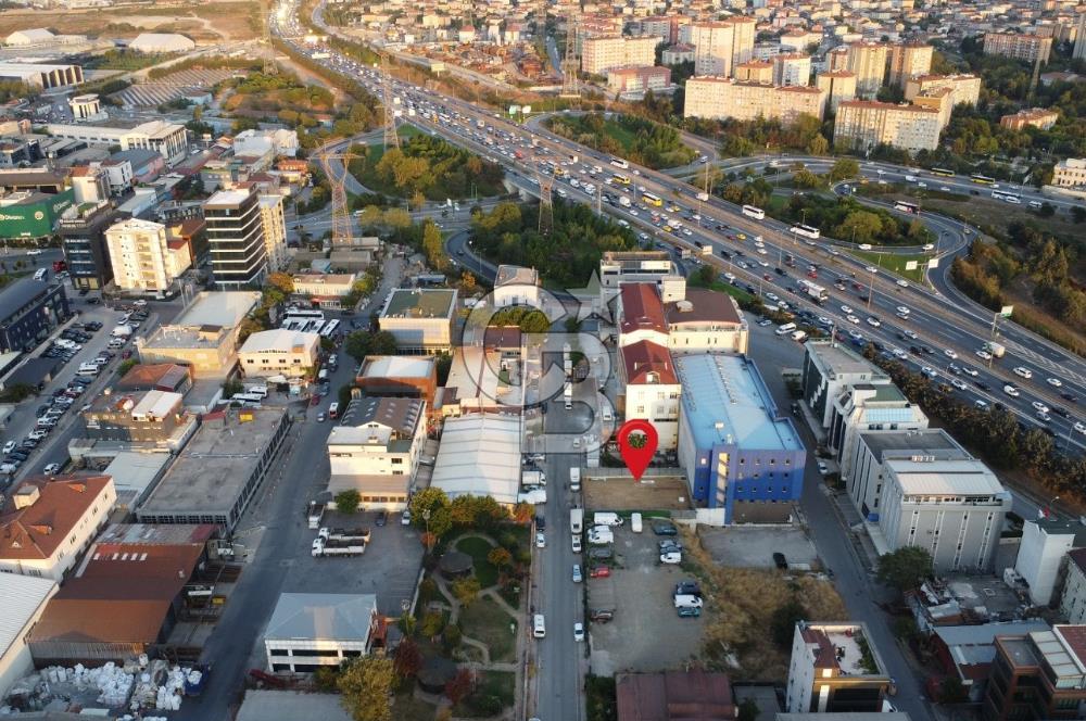 Ümraniye Şerifali Otoban Yanı Fırsat Kiralık 450 M² Arsa