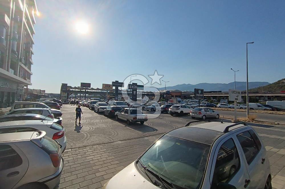 BALIKESİR EDREMİT NOVADA AVM YANI SATILIK GENİŞ DÜKKAN
