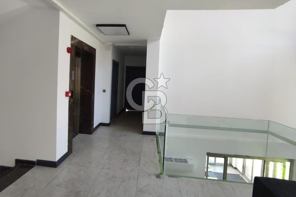 CB PREMIUM'DAN MUSTAFA KEMAL MAHALLESİ'NDE KİRACILI KOMPLE BİNA
