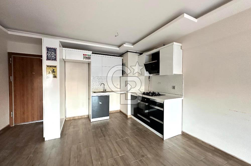 Anadolu Caddesinde Merkezi Konumda 1+1 Kiralık Daire