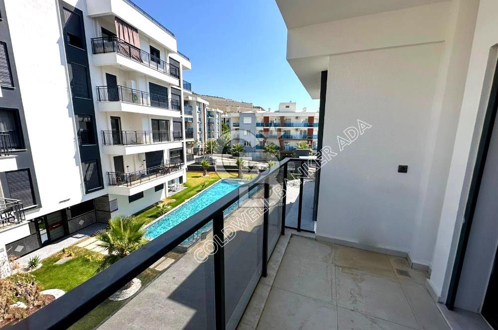 Kuşadası Değirmendere'de 2+1 Boş Kiralık Daire