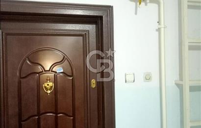 Bayraklı'da Anadolu Cad. ve Denize 200 M 3+1 130 M2