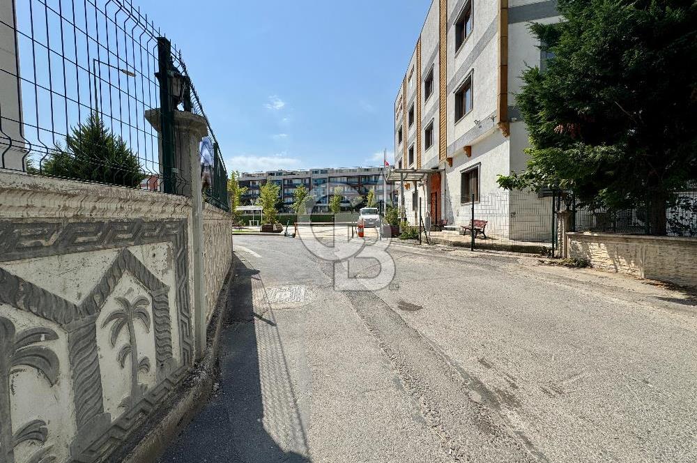 TUZLA MERKEZ’DE OTOPARKLI, ARA KAT 2+1 DAİRE - YENİ BİNADA