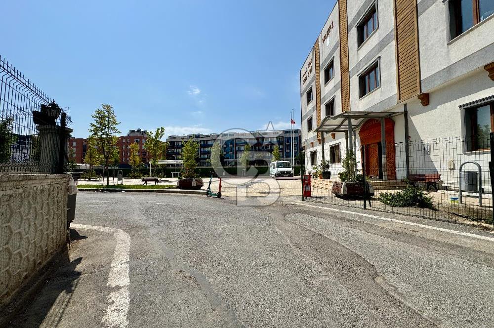TUZLA MERKEZ’DE OTOPARKLI, ARA KAT 2+1 DAİRE - YENİ BİNADA