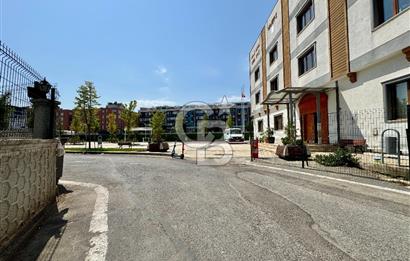 TUZLA MERKEZ’DE OTOPARKLI, ARA KAT 2+1 DAİRE - YENİ BİNADA