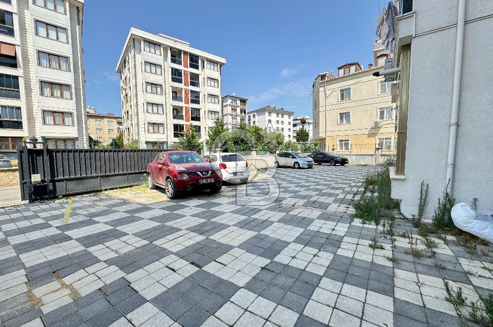 TUZLA MERKEZ’DE OTOPARKLI, ARA KAT 2+1 DAİRE - YENİ BİNADA