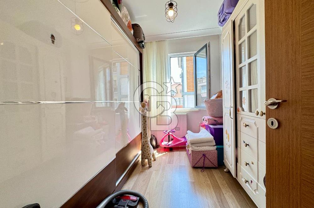 TUZLA MERKEZ’DE OTOPARKLI, ARA KAT 2+1 DAİRE - YENİ BİNADA