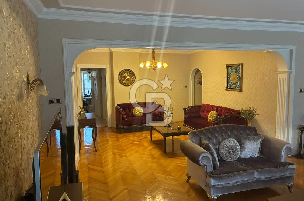 Fatih Balipaşa Caddesi'nde Net 120 m² Satılık 3+1 Daire