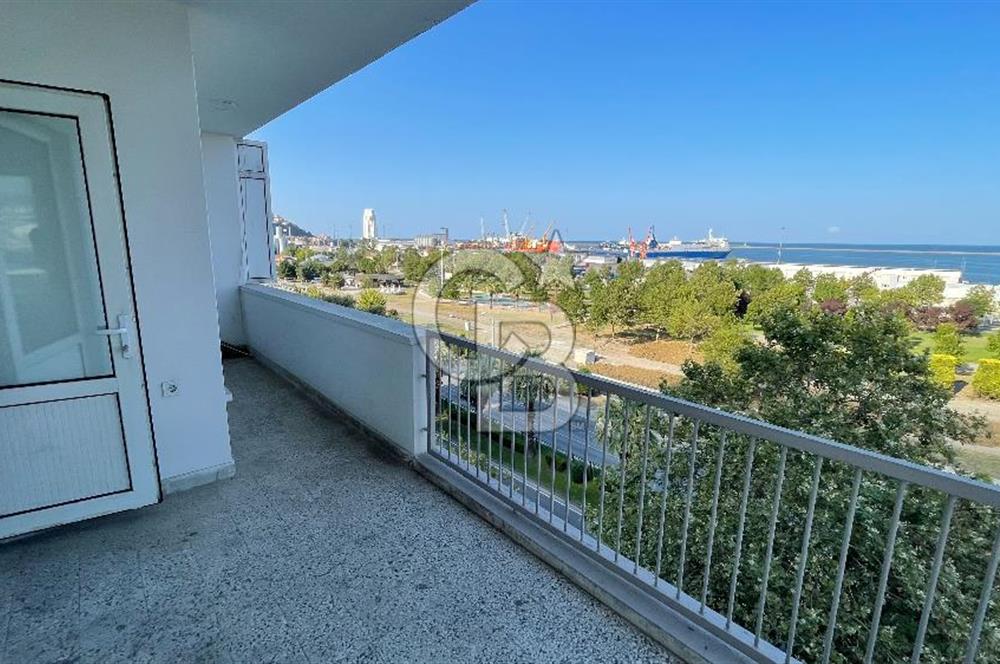ATATÜRK BULVARINA CEPHE EŞSİZ DENİZ MANZARALI SATILIK 3+1 DAİRE