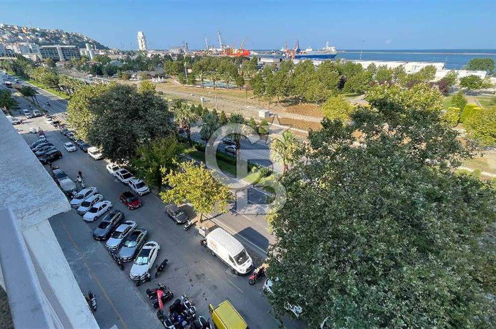ATATÜRK BULVARINA CEPHE EŞSİZ DENİZ MANZARALI SATILIK 3+1 DAİRE