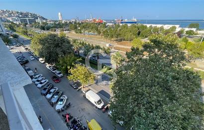 ATATÜRK BULVARINA CEPHE EŞSİZ DENİZ MANZARALI SATILIK 3+1 DAİRE