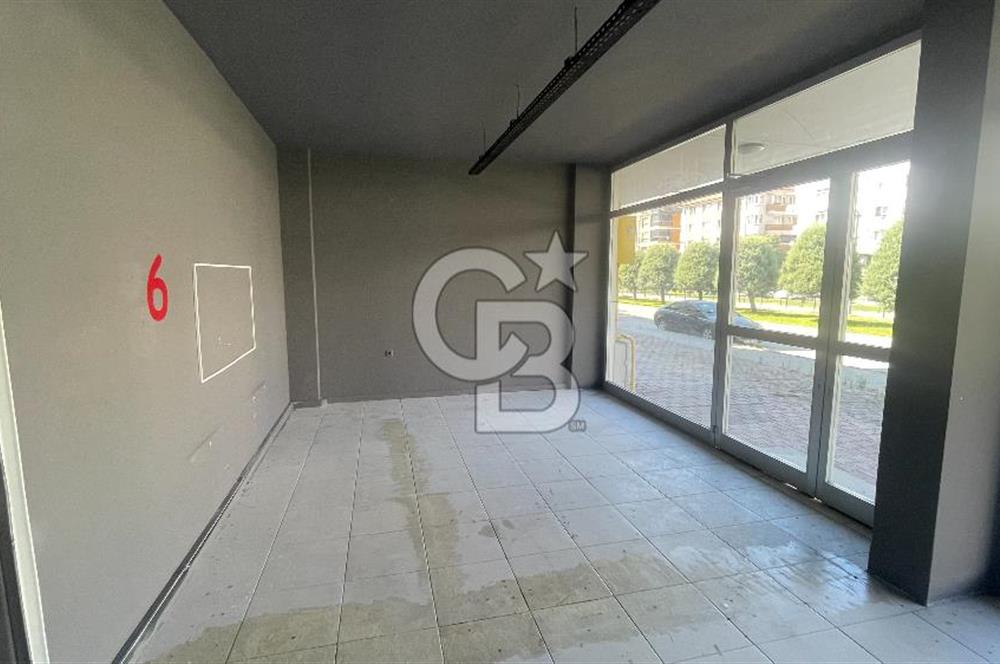 TRAMVAYA CEPHE TÜRKİŞ VE MİMARSİNAN ARASI KİRALIK DÜKKAN