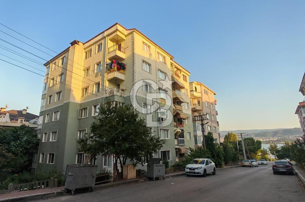 CB AKDEMİ DERİNCE 60 EVLER 3+1 SATILIK SİTE İÇİ ARAKAT DAİRE