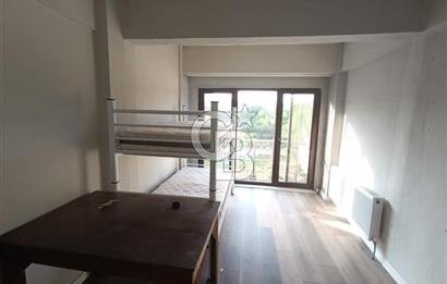 KARABİGA DENIZE SIFIR CADDE ÜZERİ BAHÇELİ KİRALIK DAİRE