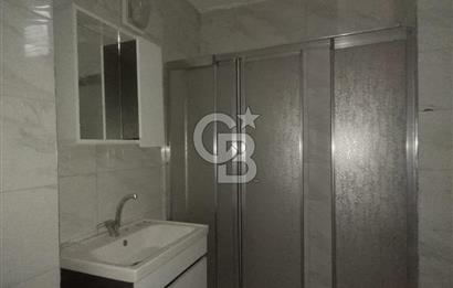 Bayraklı'da Anadolu Cad. ve Denize 200 M 3+1 130 M2