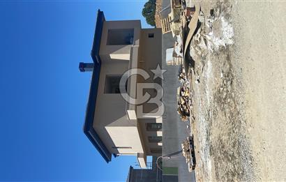 Urla Bademler Satılık 4+1 Müstakil Villa