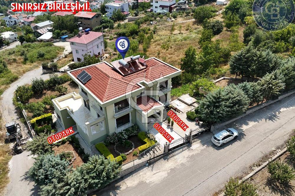 Mersin Toroslar Soğucak İstiklal Cad. Satılık 1255M² Arsa ve Villa