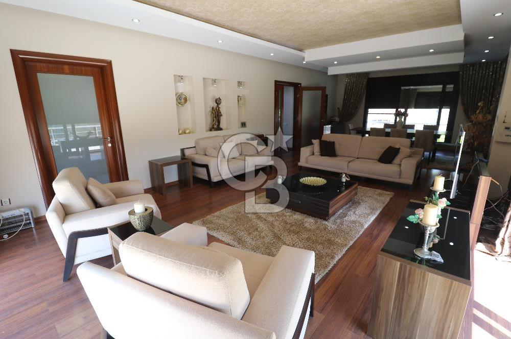 Mersin Toroslar Soğucak İstiklal Cad. Satılık 1255M² Arsa ve Villa
