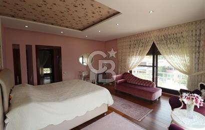 Mersin Toroslar Soğucak İstiklal Cad. Satılık 1255M² Arsa ve Villa