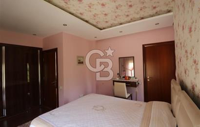 Mersin Toroslar Soğucak İstiklal Cad. Satılık 1255M² Arsa ve Villa