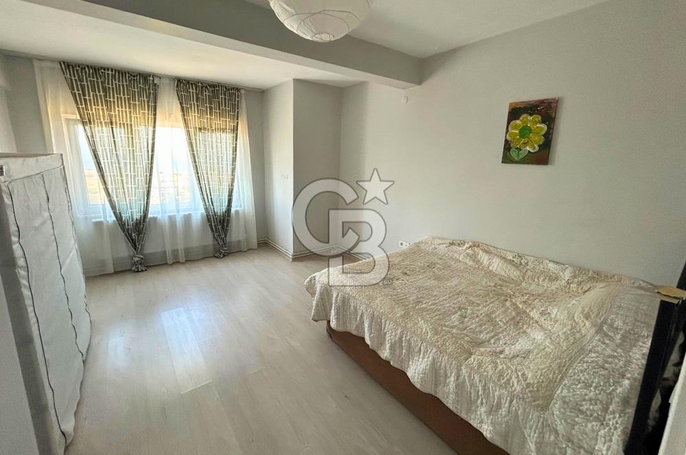 Lapseki Çardak'ta Boğaz ve Köprü Manzaralı Kiralık Bahçeli Villa