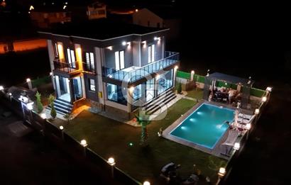 Havuzlu & Full Eşyalı Lüks Villa 
