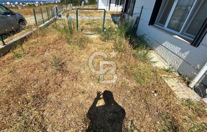 Lapseki Çardak'ta Boğaz ve Köprü Manzaralı Kiralık Bahçeli Villa