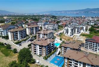 Sembol Kent Sitesinde Kiralık 2+1 Ara Kat Daire