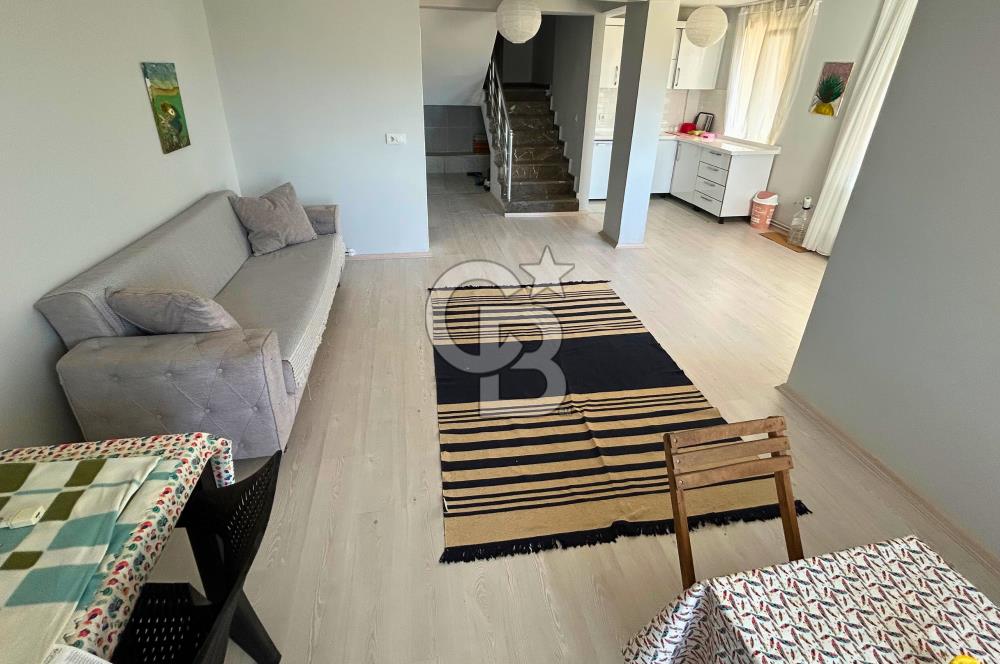 Lapseki Çardak'ta Boğaz ve Köprü Manzaralı Kiralık Bahçeli Villa