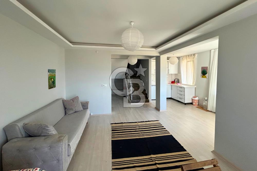 Lapseki Çardak'ta Boğaz ve Köprü Manzaralı Kiralık Bahçeli Villa