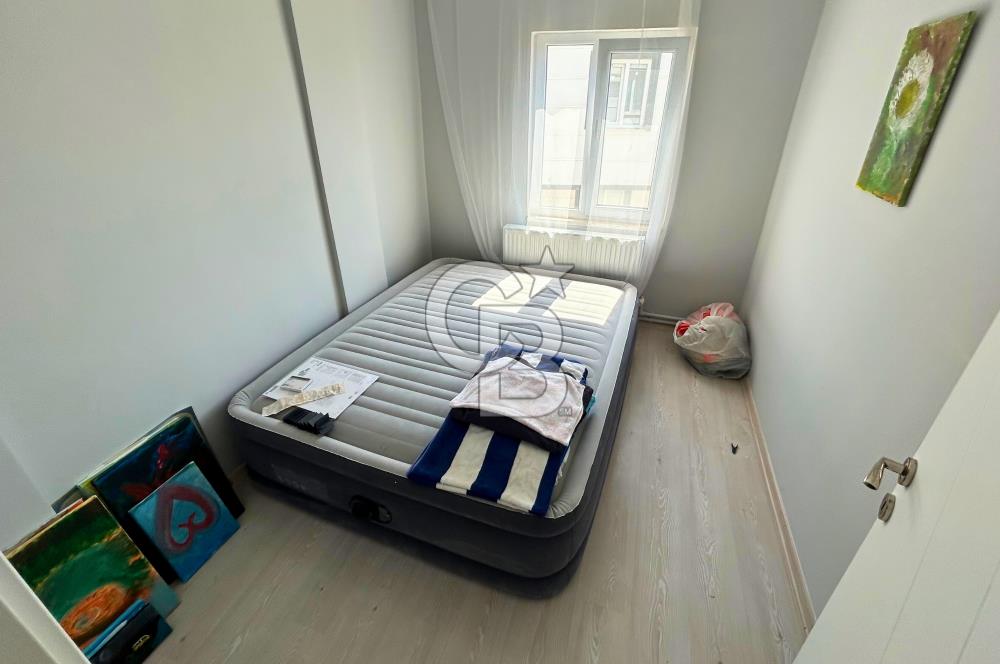 Lapseki Çardak'ta Boğaz ve Köprü Manzaralı Kiralık Bahçeli Villa
