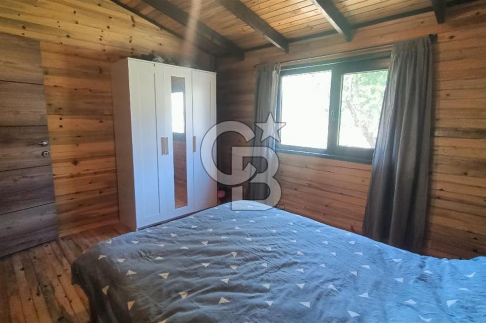 Bornova Yakaköy Satılık Tarla ve 2+1 Ağaç Ev 